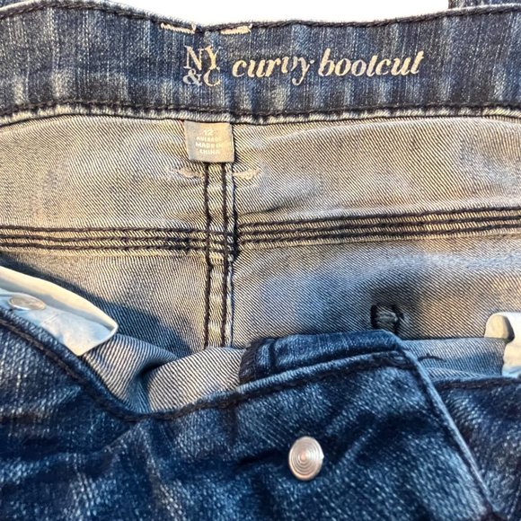 NY&C Women Jeans Mid Rise Curvy Boot cut (Sz12 W34 L31) - Picture 4 of 7